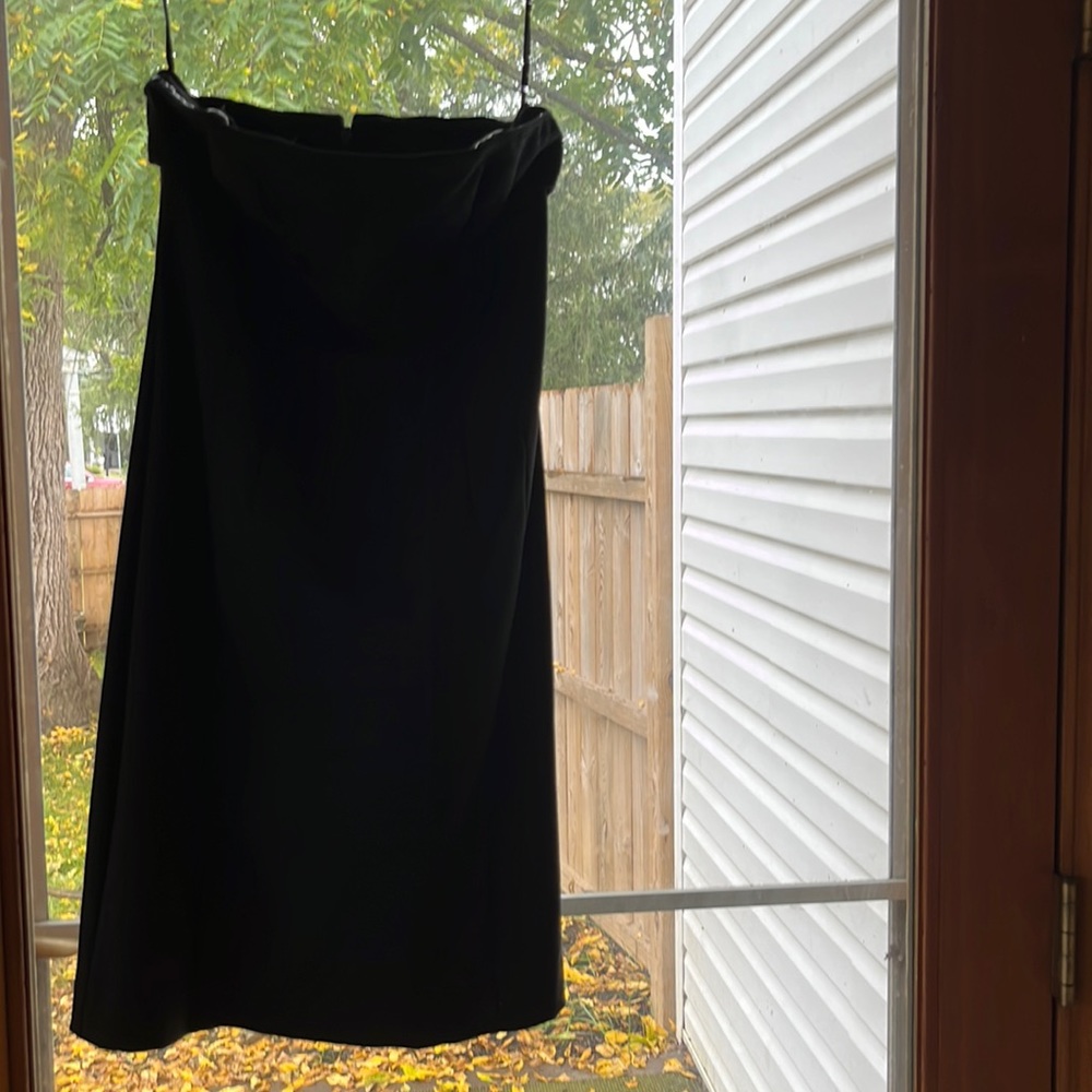 Express strapless black pencil dress. Knee length size 2